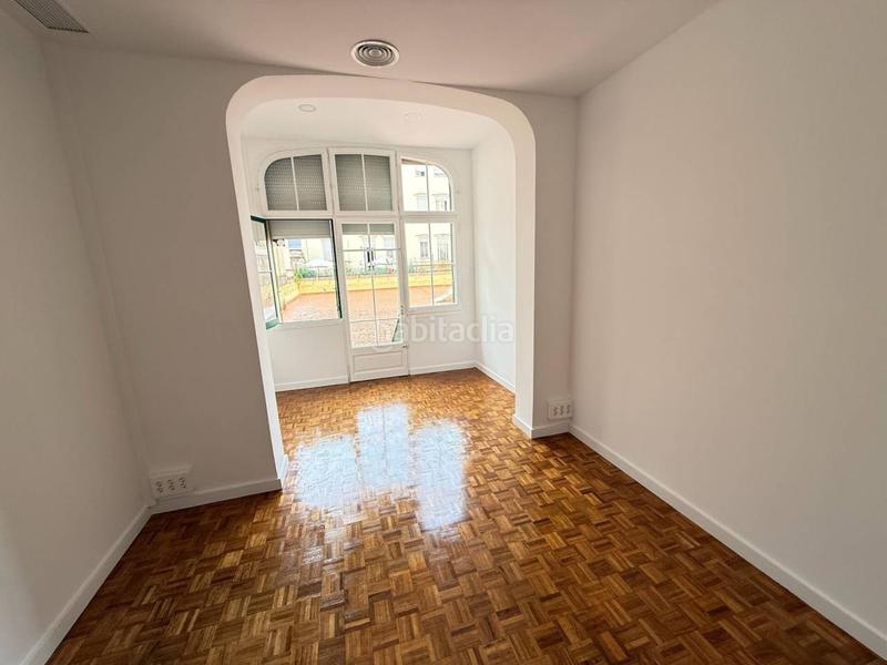 Foto a21f75f6-6314-462a-8151-a0cddd198953. Location bureau dans Vila de Gràcia Barcelona