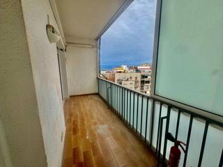Attique  Gènova. Ático en venta con terraza y con vistas en guinardó