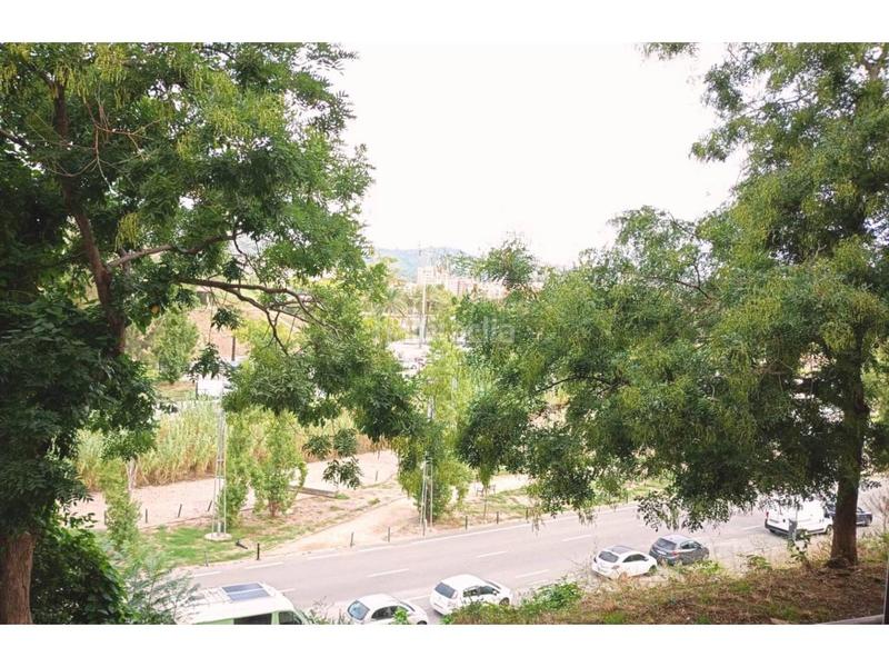 Foto 01c70033-ece4-4f0b-8acf-fc06b03ef0b4. Duplex in La Teixonera Barcelona