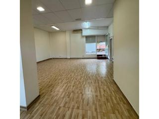 Lloguer Local Comercial  Palmeres. Local en alquiler en sabadell