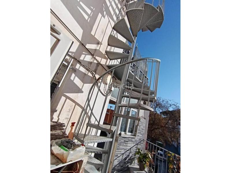 Foto 33cc0795-385e-4765-8170-1be23cb02f8f. Casa amb aparcament piscina a Torre Baró Barcelona