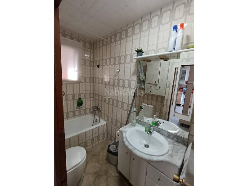 Foto ecf7a44e-025c-4b49-9389-741d939ae378. Casa amb aparcament piscina a Torre Baró Barcelona