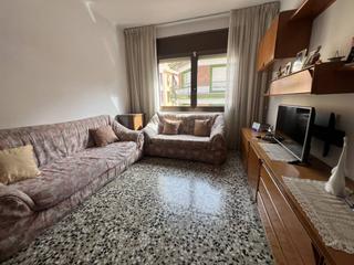 Piso  Plana. Piso en venta con balcón en sant boi de llobregat