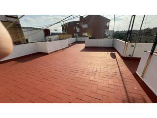 Edifici  Cedres. Edificio en venta en esplugues de llobregat  9 viviendas y 2 loc