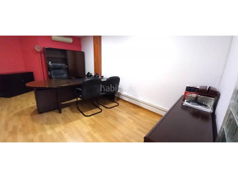 Foto 5d3330b1-1b4b-44df-af71-81651adcafcb. Oficina a Sants Barcelona