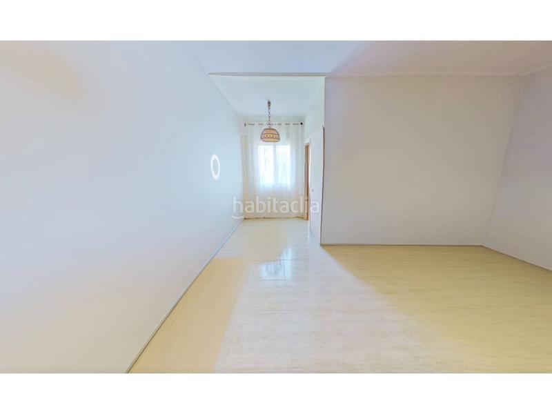 Foto 1837356c-597e-41b0-a365-c929ec75c0ed. Piso  en venta en Sant Antoni en Sant Antoni Barcelona