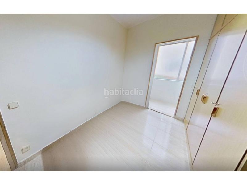 Foto 4bd7b2a5-77fd-4434-8721-f0f00399b7a8. Piso  en venta en Sant Antoni en Sant Antoni Barcelona