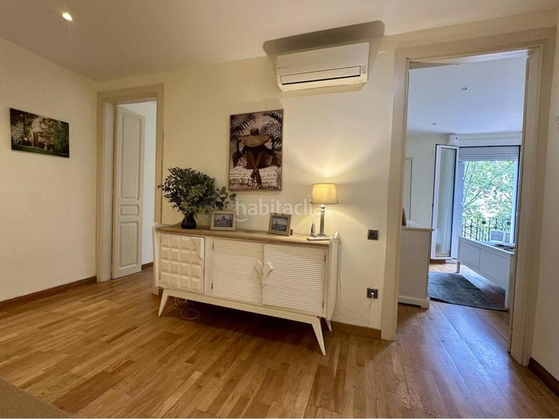 Foto 86154eb2-d5d6-4f39-bfed-35441410fbc1. Piso  reformado en venta en eixample en Sagrada Família Barcelona