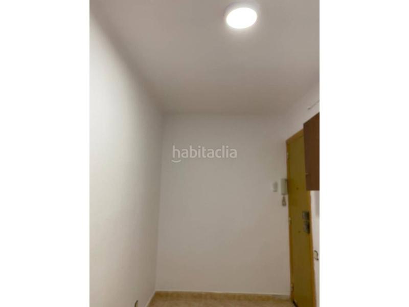 Foto 3b73d65d-0b01-4ad4-82a3-423bcf172776. Appartamento in La Torrassa Hospitalet de Llobregat (L´)