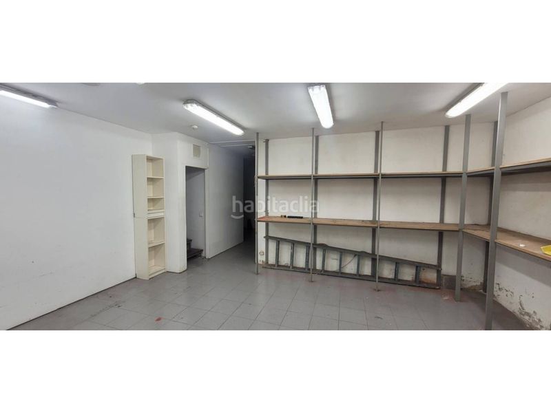 Foto 6ea65b5c-6fb3-4350-9b31-03525ae568d1. Local comercial a Sant Antoni Barcelona