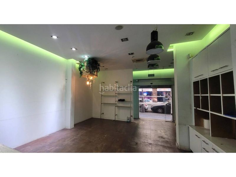 Foto 8f4fcfe7-f795-4e9e-9949-5cf6524a3839. Local comercial a Sant Antoni Barcelona