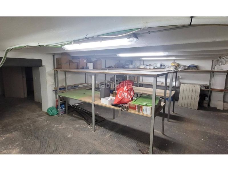 Foto c0f10735-2494-43b8-a6b2-4d5bc3f03acc. Local comercial a Sant Antoni Barcelona