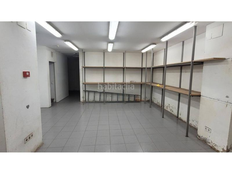 Foto ec05eb55-1480-4265-9f32-90089cd49ca1. Local comercial a Sant Antoni Barcelona