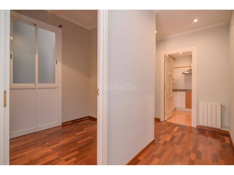 Foto b5070e7c-0f76-4f2e-8df9-b8dd4470b97e. Pis a L´Antiga Esquerra de l´Eixample Barcelona