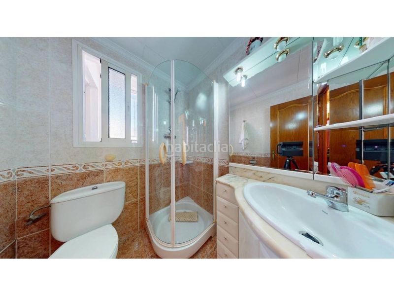 Foto 7f5c6e13-8326-4654-afb1-b9d27dfd8b0d. Casa a La Roureda Viladecans