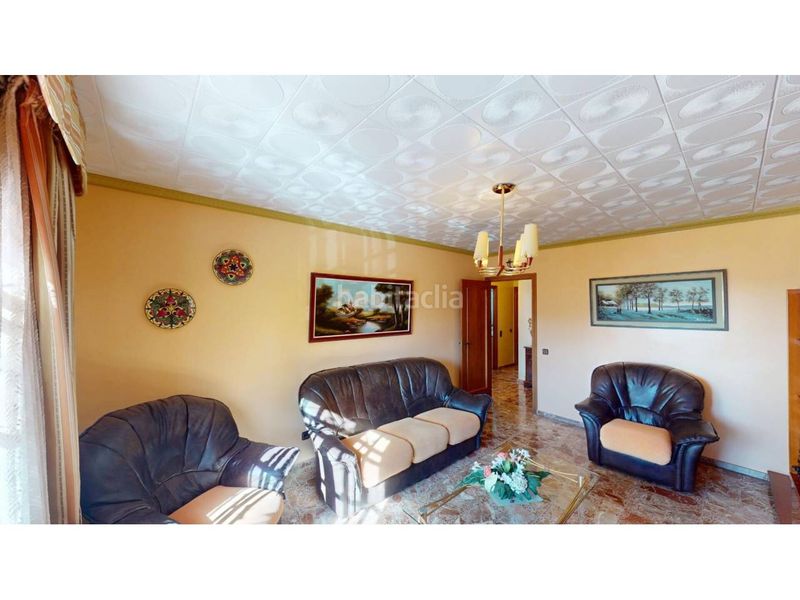 Foto 83a7759d-1ff2-44e2-bc49-c922cccf6718. Casa a La Roureda Viladecans