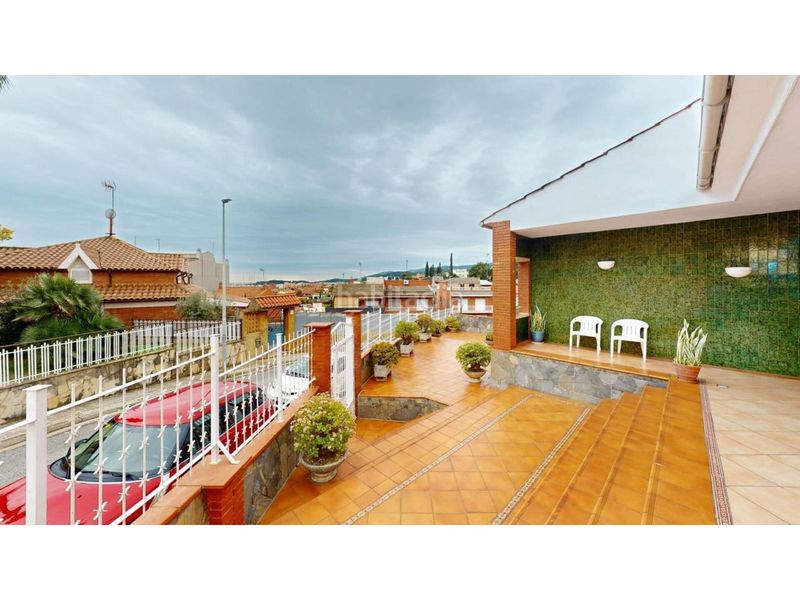 Foto cce85a36-3035-44c6-a5ba-fc44852aef5c. Casa a La Roureda Viladecans