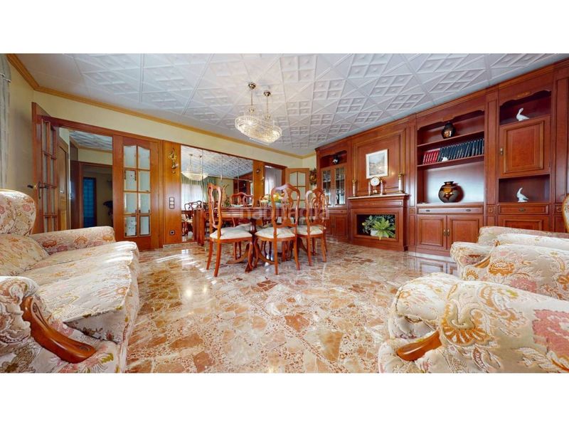 Foto d872ef66-39eb-45a2-9f55-034d34d1d011. Casa a La Roureda Viladecans