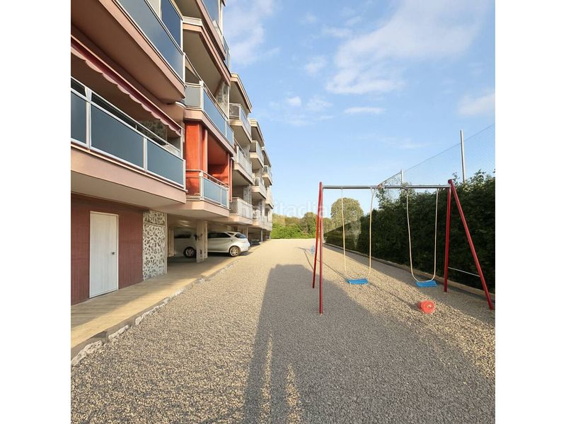 Foto b2280773-82ed-46e9-8ecb-61768827846b. Pis amb aparcament piscina a les botigues de Sitges Sitges