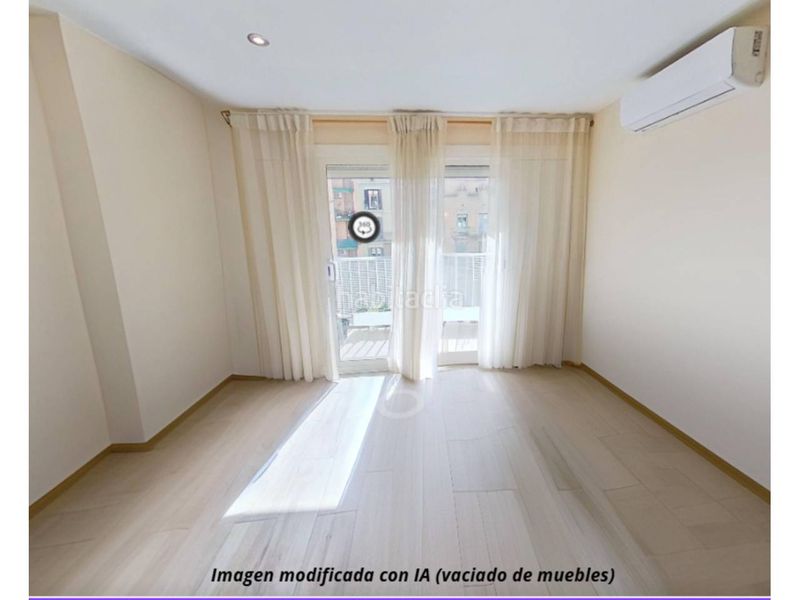 Piso en venta reformado, con balcon, finca con ascensor en la mejor zona de eixample en Barcelona - Imagen 7