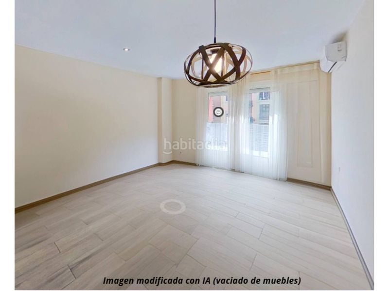 Piso en venta reformado, con balcon, finca con ascensor en la mejor zona de eixample en Barcelona - Imagen 6