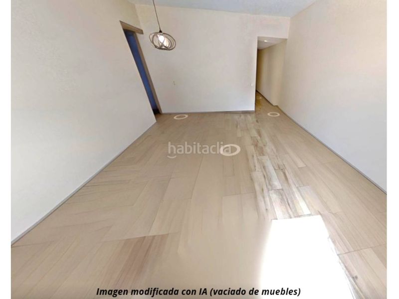 Piso en venta reformado, con balcon, finca con ascensor en la mejor zona de eixample en Barcelona - Imagen 8