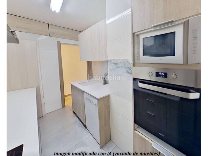 Piso en venta reformado, con balcon, finca con ascensor en la mejor zona de eixample en Barcelona - Imagen 18