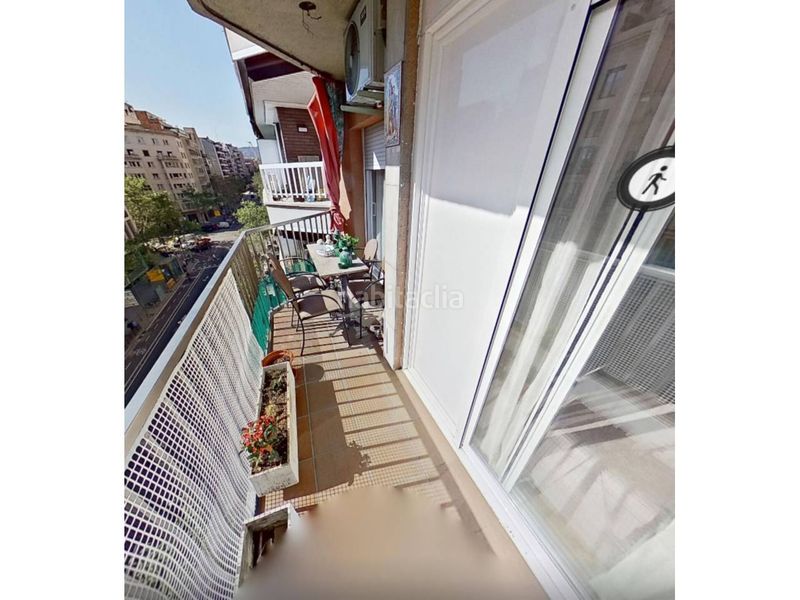 Piso en venta reformado, con balcon, finca con ascensor en la mejor zona de eixample en Barcelona - Imagen 5