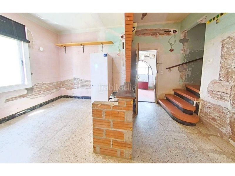 Foto a1cb3be5-6236-4fe2-9f7a-b5540f20f9d0. Casa a Torrent Ballester Viladecans