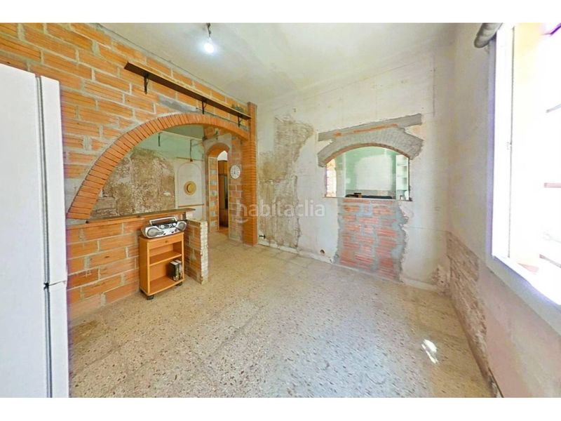 Foto b20d1560-1a02-4aae-9274-037154948aec. Casa a Torrent Ballester Viladecans