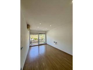 Piso  Avenida maresme. Piso en venta en canet de mar con balcon