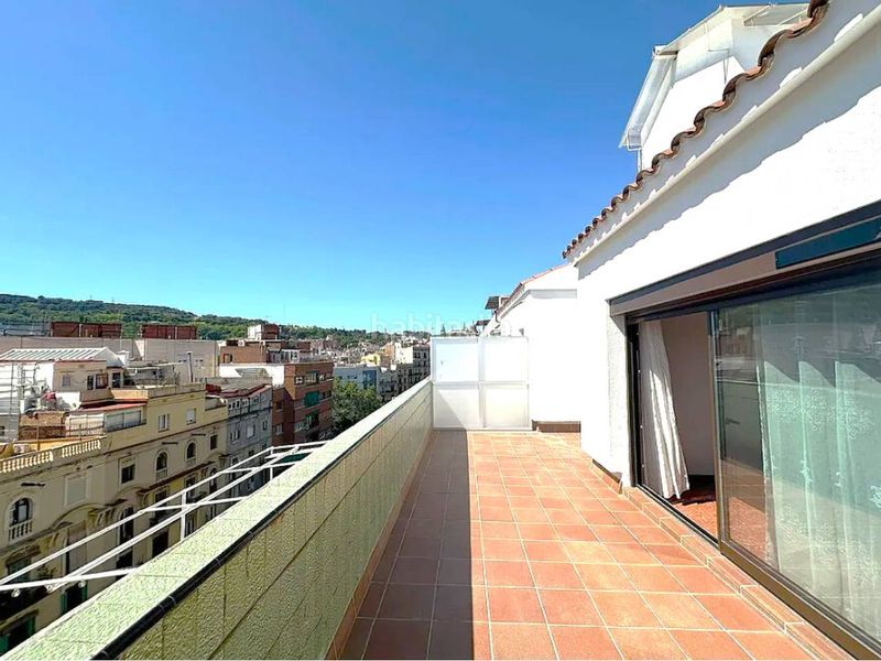 Foto ccff6686-a6c4-43e0-a0b9-5a7c2b493ffc. Àtic a Sant Antoni Barcelona