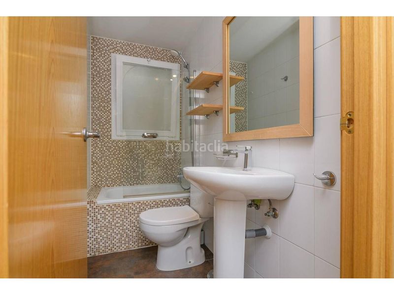 Foto a46a6e2f-723a-4c36-a74e-8b4e08eed70e. Pis a La Marina del Port Barcelona