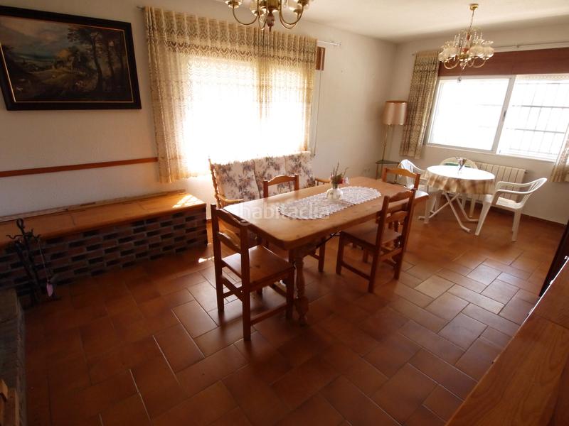 Foto e11ab67b-43ad-444f-b241-a79d22188eb6. Chalet en Bustarviejo