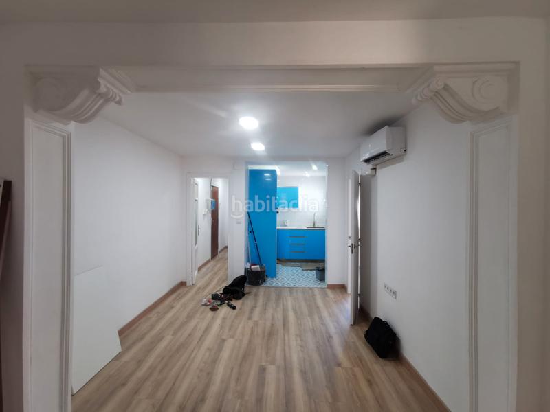 Foto d83c383f-bfd9-4d02-bd78-561a38f9dd6d. Appartamento in Collblanc Hospitalet de Llobregat (L´)