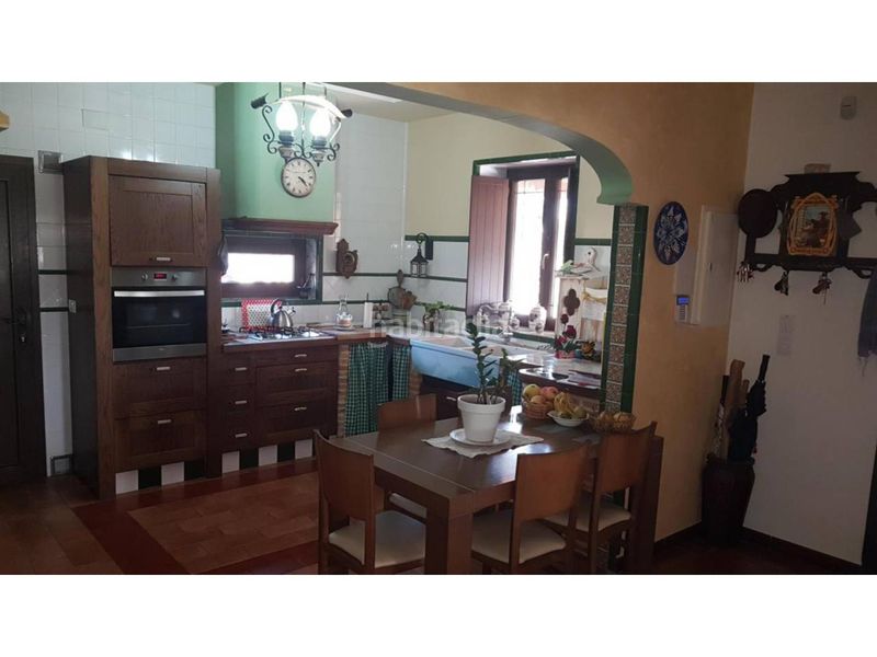 Foto b8002880-8a8d-4aea-8f09-aefc1b761ff6. Casa  en venta en Salinas