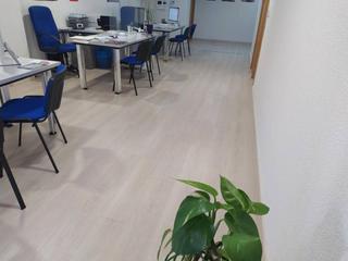 Geschäftsraum in Plaza de Toros-Avenida Chapí-Trinquete. Local en venta en agualejas