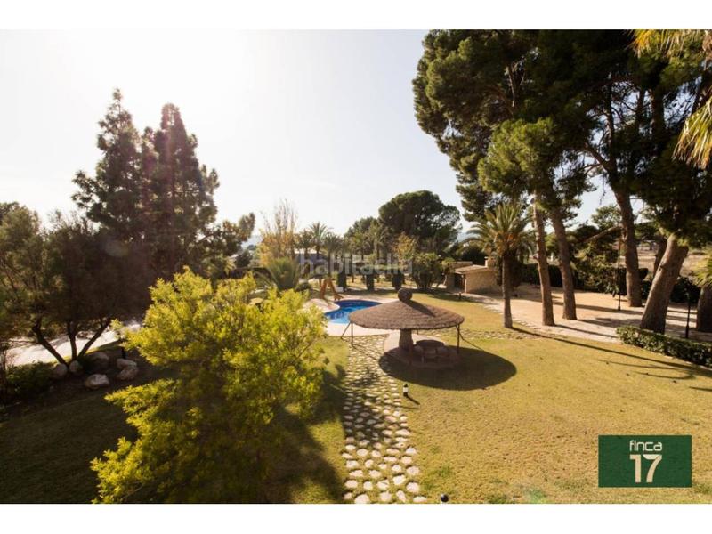 Foto 324b2ae4-edd8-482f-83a7-e220efa0f482. Chalet avec chauffage piscine dans Plaza Castelar - Mercado Central Elda