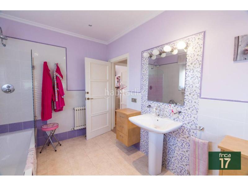 Foto 3411013c-ab45-4d9f-86e4-f85e9a6483ac. Chalet avec chauffage piscine dans Plaza Castelar - Mercado Central Elda