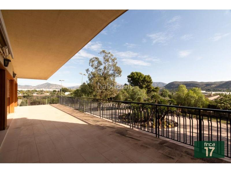 Foto 50bef515-0026-4b65-9e39-c0129e252d9f. Chalet avec chauffage piscine dans Plaza Castelar - Mercado Central Elda