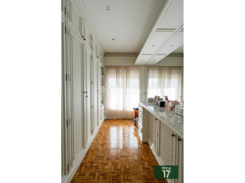 Foto 517348b1-065f-4b0e-9425-23a97c06505e. Chalet avec chauffage piscine dans Plaza Castelar - Mercado Central Elda