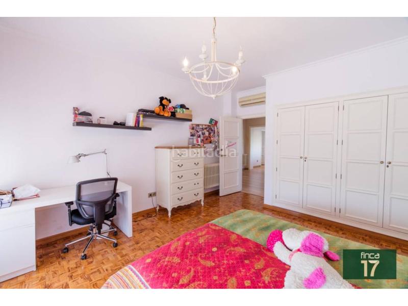 Foto 5ae183d5-f415-46db-bc88-59a53b26f141. Chalet avec chauffage piscine dans Plaza Castelar - Mercado Central Elda