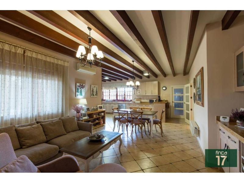 Foto 5f12f9a9-e2ee-4068-b971-7d402997f23e. Chalet avec chauffage piscine dans Plaza Castelar - Mercado Central Elda