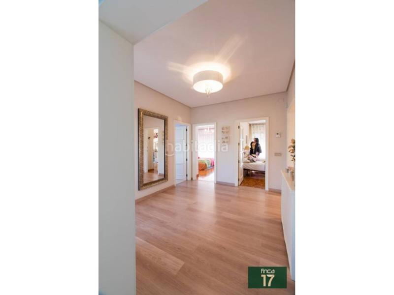 Foto 611d2f37-da07-4e74-b95e-cc528d5e682b. Chalet avec chauffage piscine dans Plaza Castelar - Mercado Central Elda