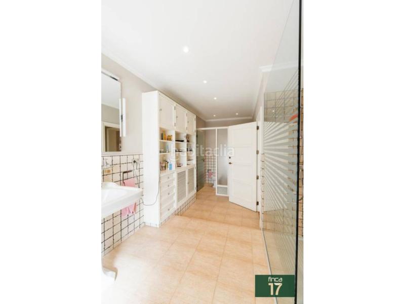 Foto 89197fea-31ab-47ce-9ed1-732b7644b5f7. Chalet avec chauffage piscine dans Plaza Castelar - Mercado Central Elda