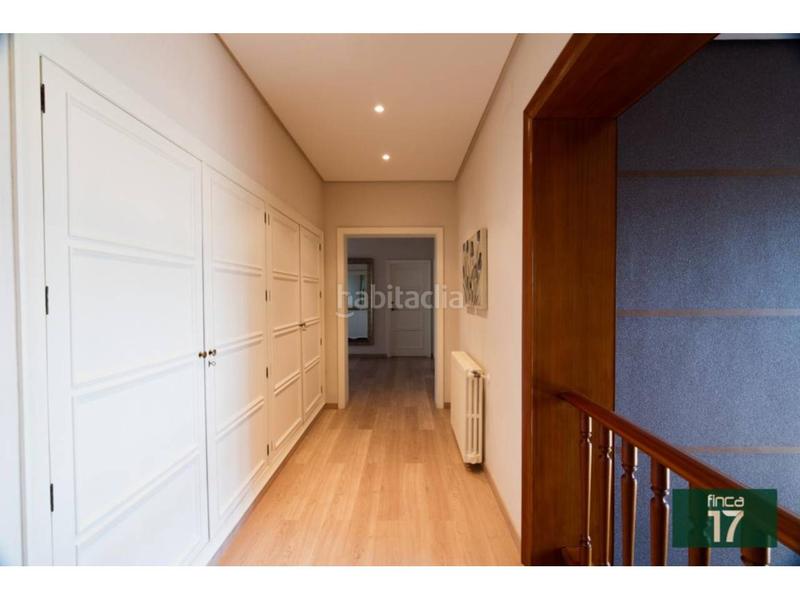 Foto 952ed642-57bd-4ed1-8df4-77da97933aca. Chalet avec chauffage piscine dans Plaza Castelar - Mercado Central Elda