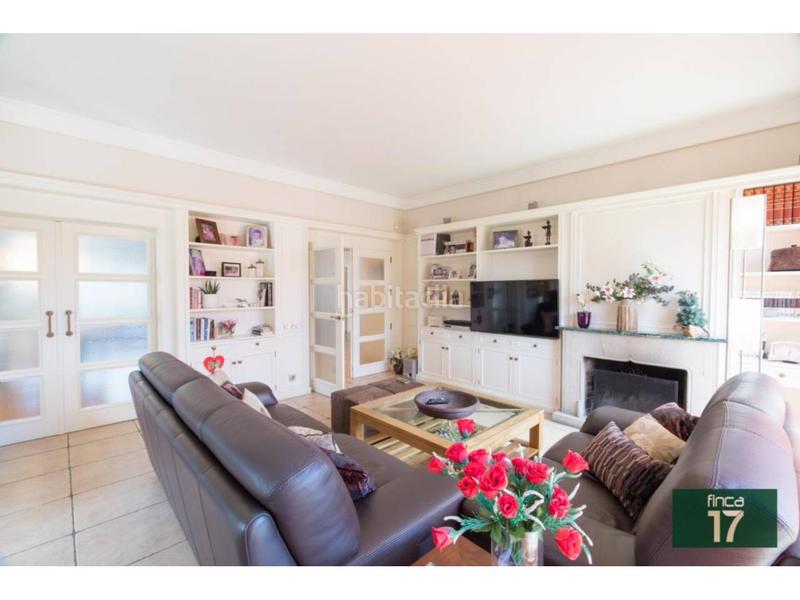 Foto a5de8cd3-dc54-483a-bdc2-f7938218b069. Chalet avec chauffage piscine dans Plaza Castelar - Mercado Central Elda