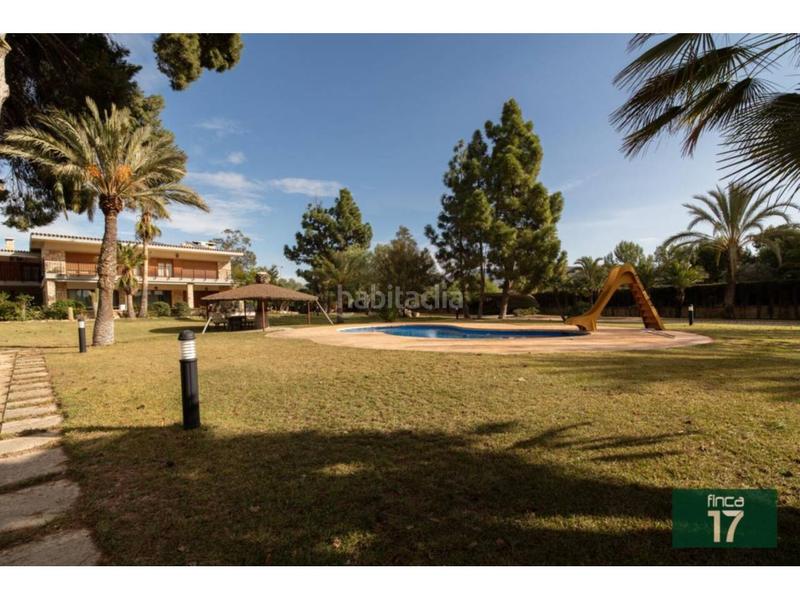 Foto c170a8df-8d8f-468f-bfc2-d1775f4d5de2. Chalet avec chauffage piscine dans Plaza Castelar - Mercado Central Elda