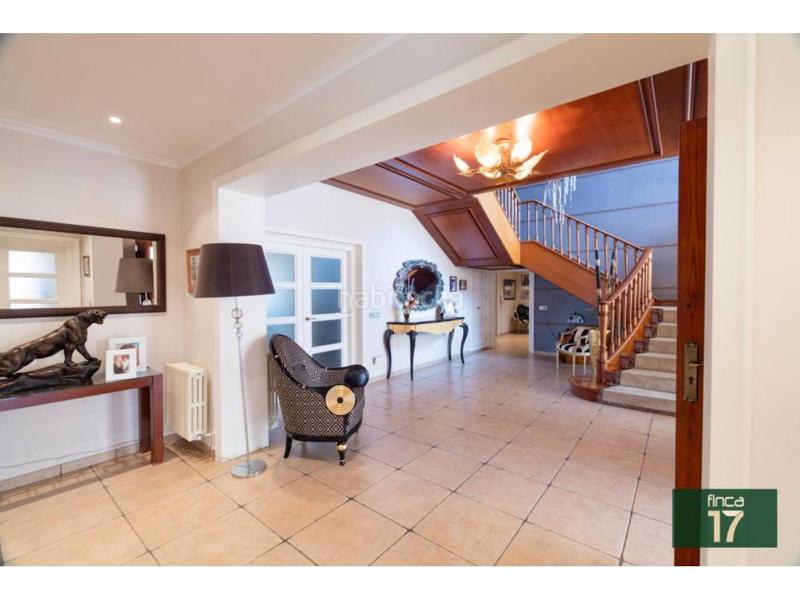 Foto dca36128-5b3f-4e04-9440-8c1c3cc50535. Chalet avec chauffage piscine dans Plaza Castelar - Mercado Central Elda