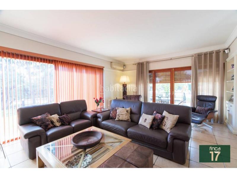 Foto e4b2ea26-2653-4af7-8332-02f9aabf93e9. Chalet avec chauffage piscine dans Plaza Castelar - Mercado Central Elda